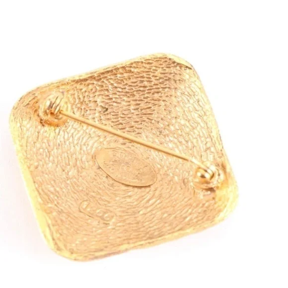 Vintage broochCHANEL® 2 Pictorial 9 MADE IN FRANCE 1266, collection 29. - Picture 2 of 5